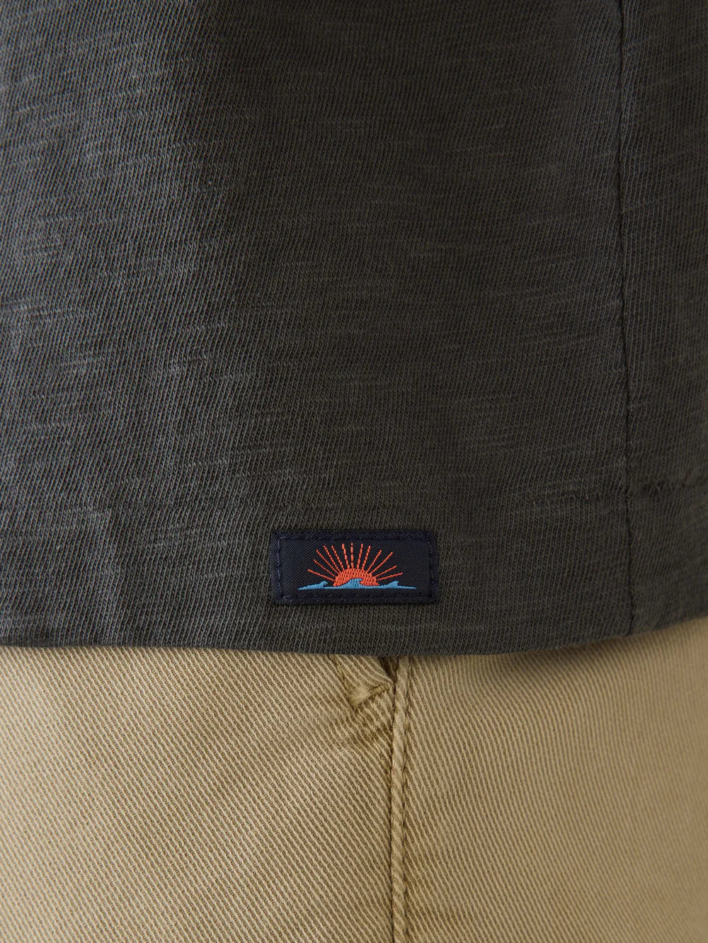 Faherty - Sunwashed Pocket Tee - Graphite