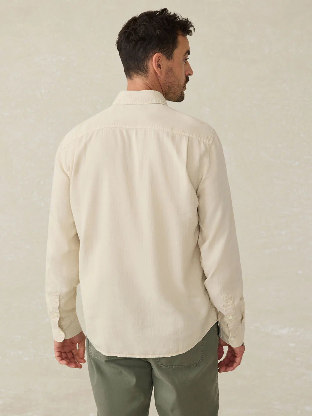 Faherty - The Tried & True Chambray Workshirt - Coastal Cream