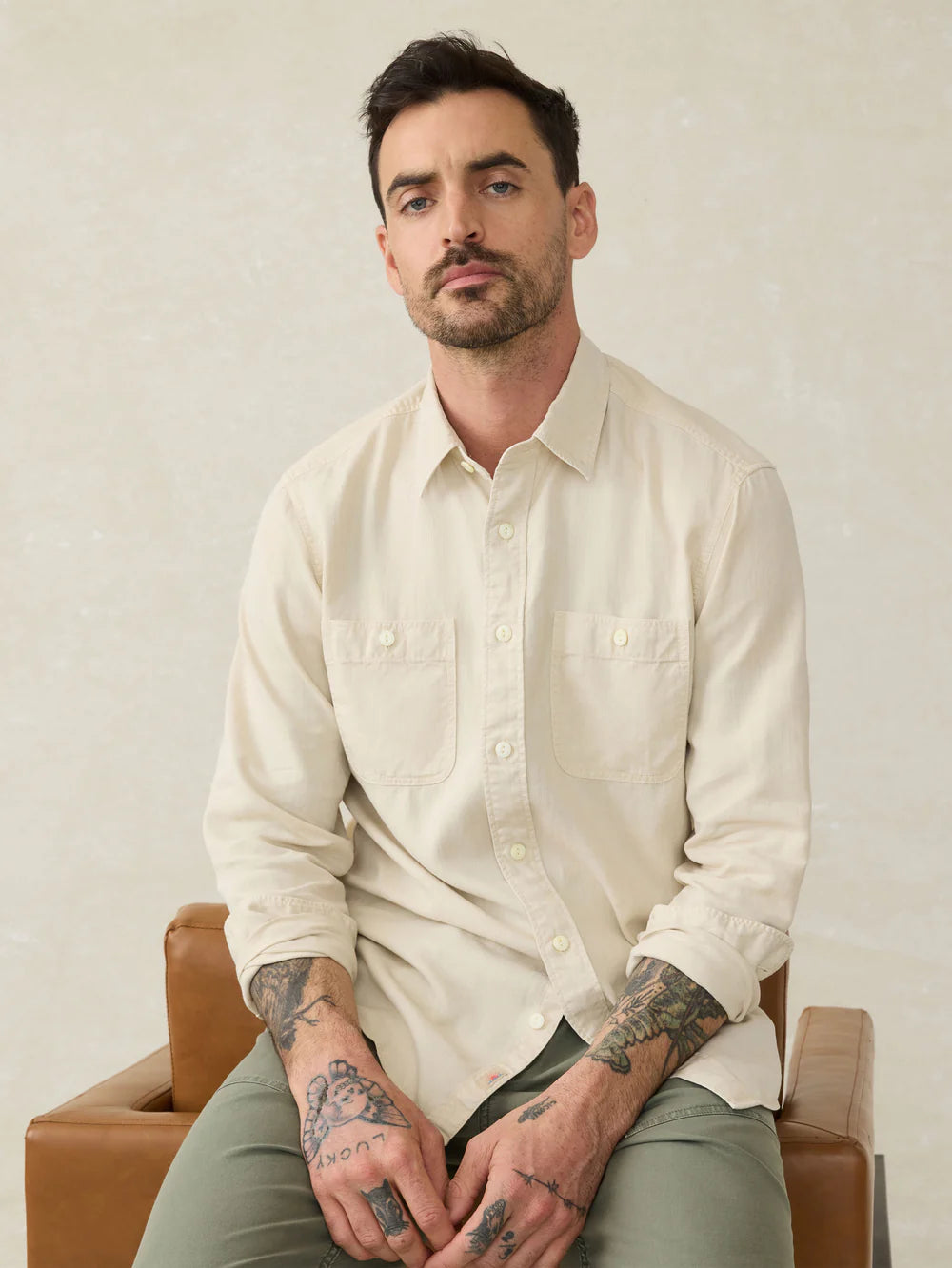 Faherty - The Tried & True Chambray Workshirt - Coastal Cream