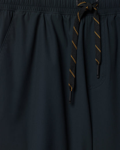 Rhone - 7" Pursuit Short Unlined - Black