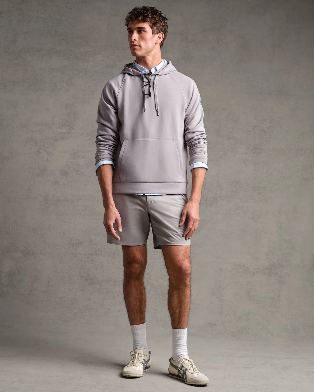 Rhone - 7" Commuter Flyweight Short - Light Gray
