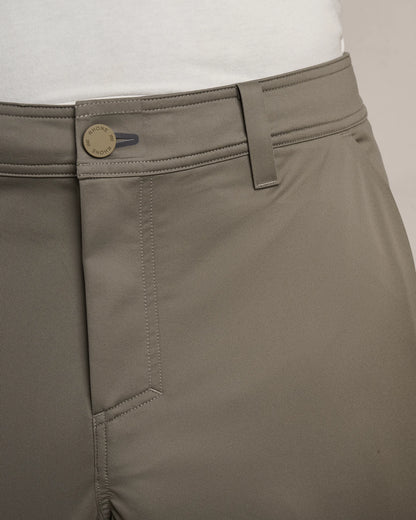 Rhone - 7" Commuter Flyweight Short - Smokey Olive
