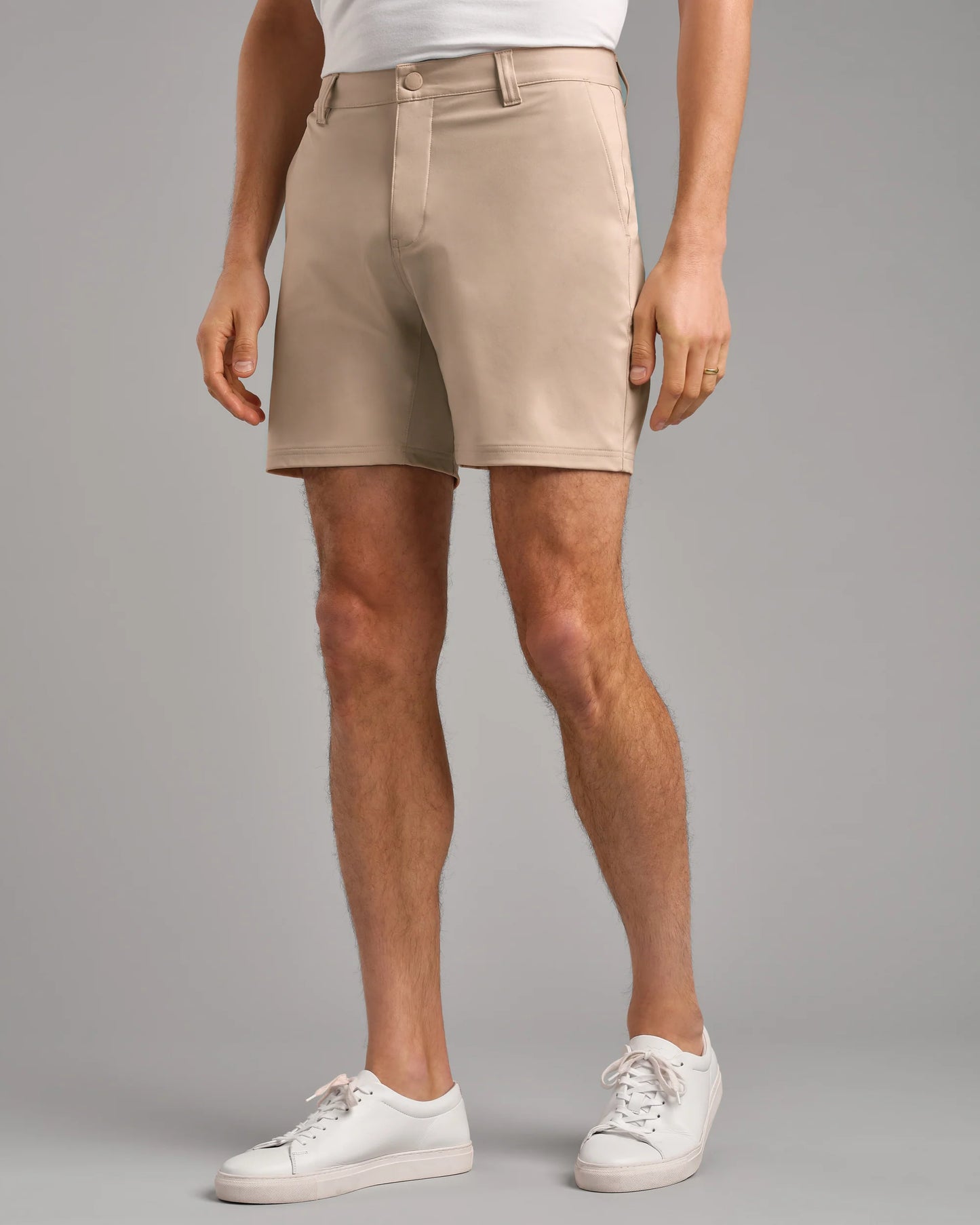 Rhone - 7" Commuter Short - Khaki