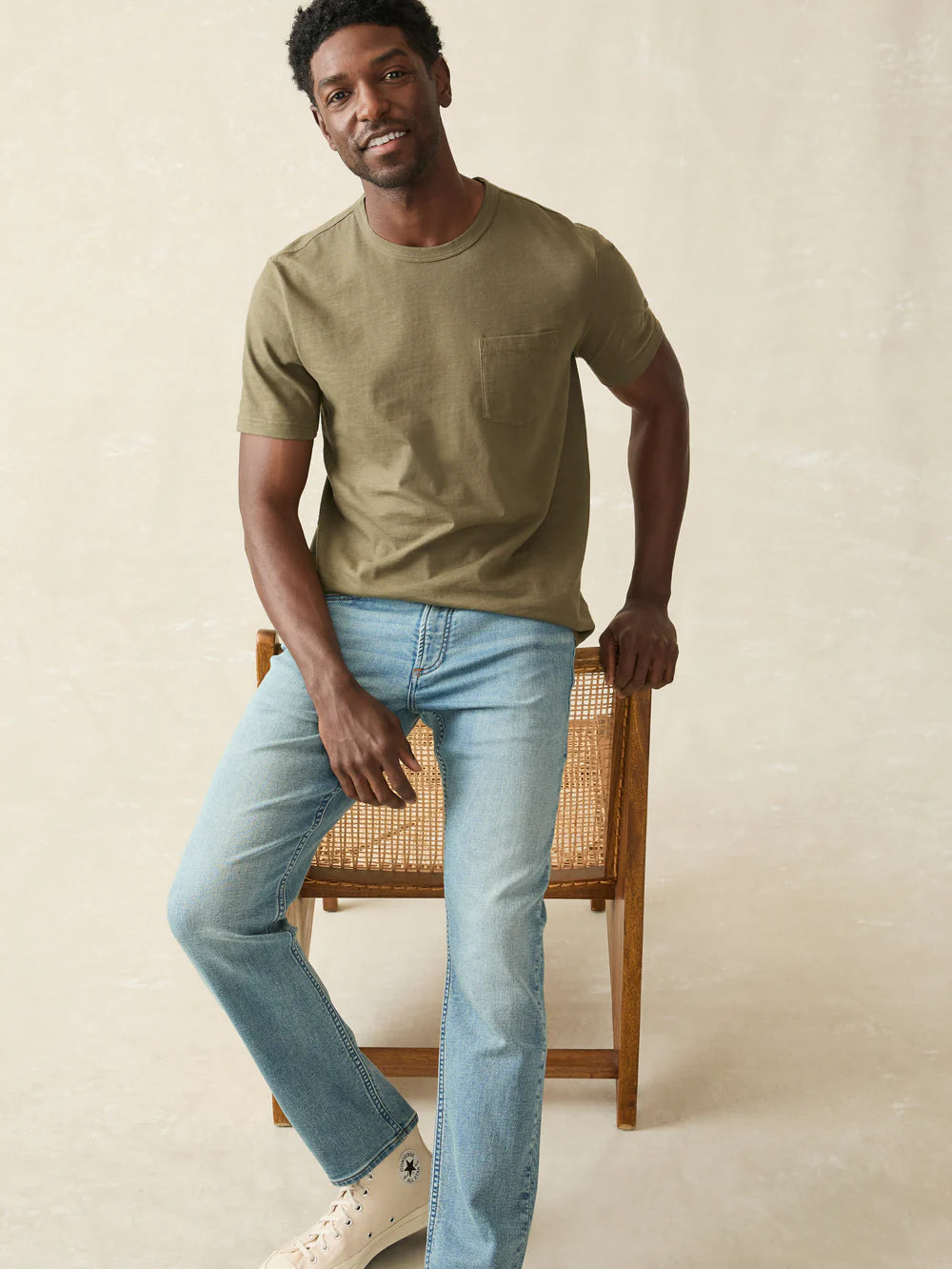 Faherty - Sunwashed Pocket Tee - Olive