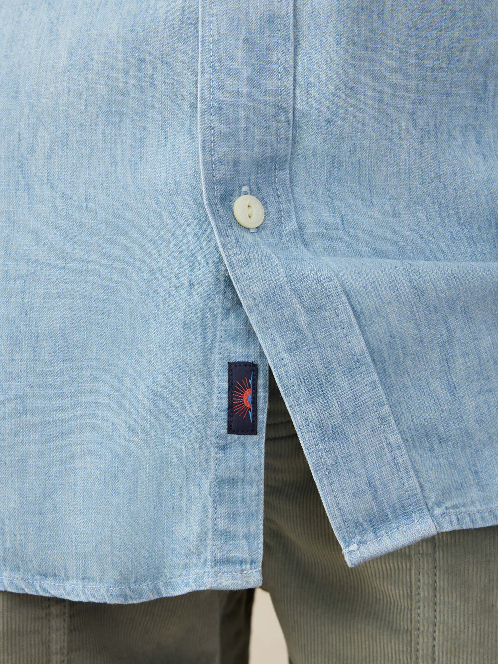 Faherty - Short Sleeve Tried & True Chambray Shirt - Vintage Indigo