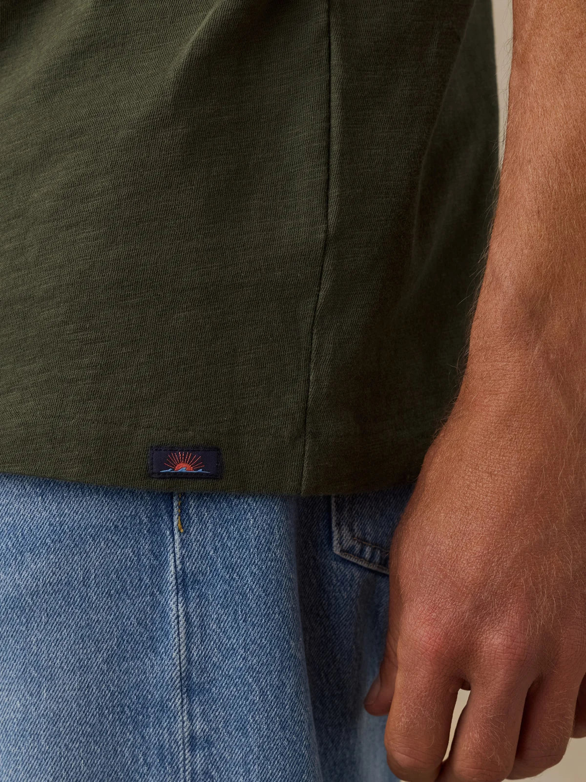 Faherty - Sunwashed Pocket Tee - Forest Grove