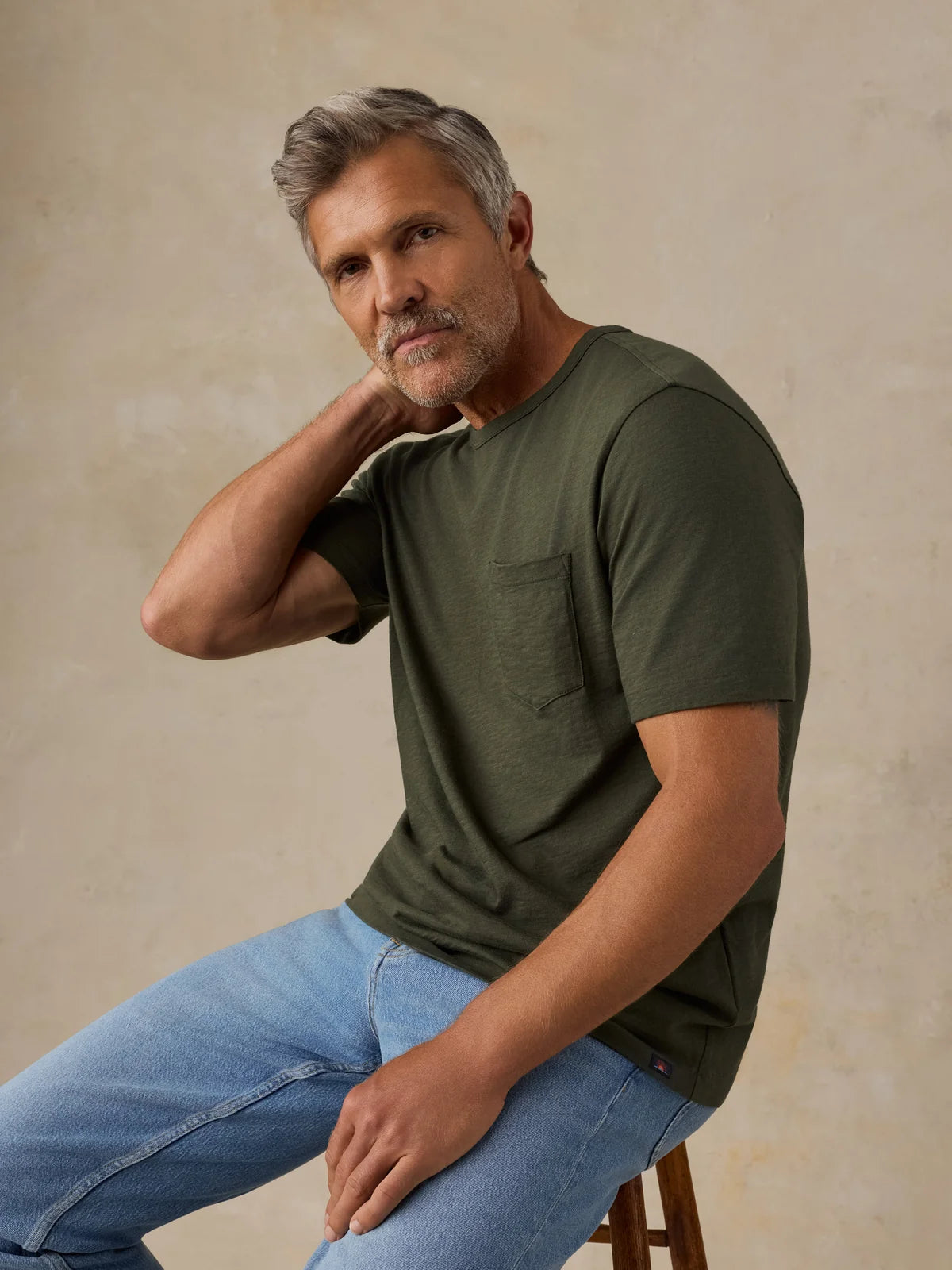 Faherty - Sunwashed Pocket Tee - Forest Grove