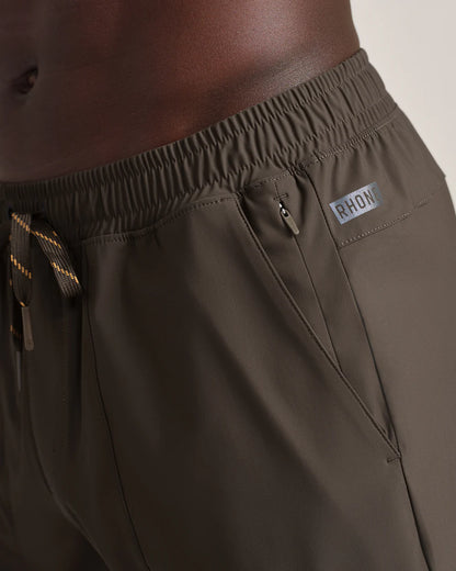 Rhone - Pursuit Pant - Cafe Noir