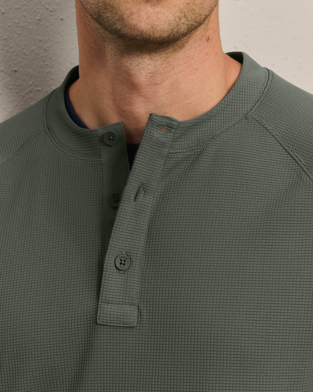 Rhone - Waffle Tech Henley - Olive Shadow