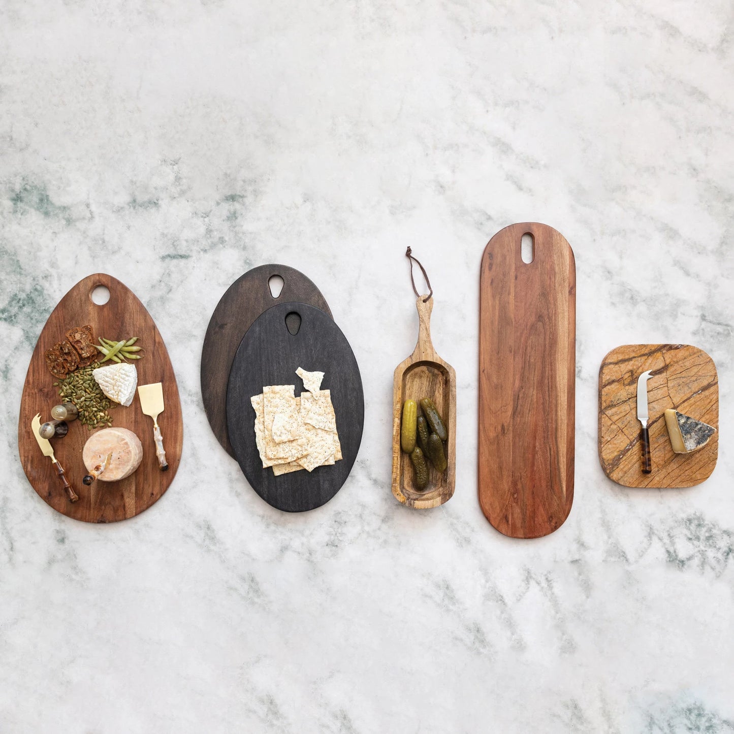 Oval Mango Wood Cheese/Cutting Board - Black