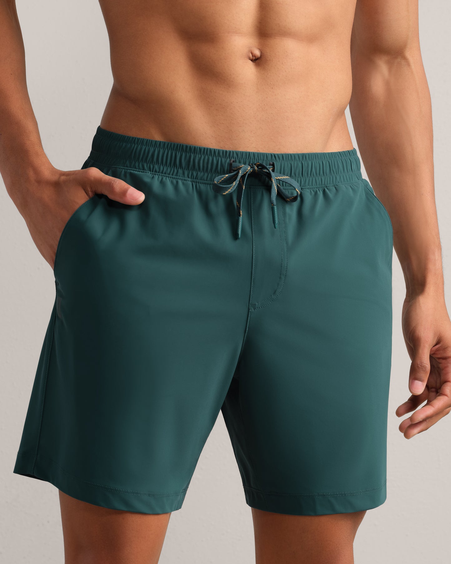 Rhone - 7" Pursuit Short, Lined - Moss Green